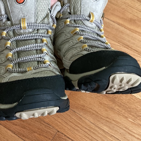 Merrell Moab 2 Vent Mid 7.5 womens - Picture 8 of 12